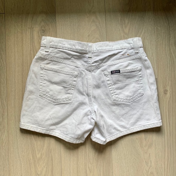 RALPH LAUREN POLO JEANS CO. WHITE DENIM SHORTS - Picture 4 of 5